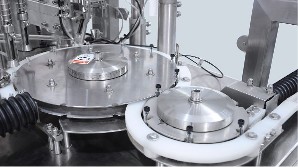 如何選（xuǎn）擇貼標機.