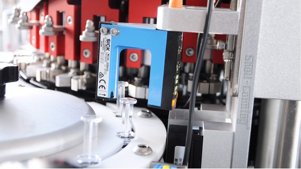 你知道自動（dòng）貼標機（jī）有哪些保養技（jì）巧嗎（ma）：91成人视频貼標機