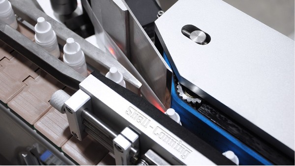 全自動貼標機（jī）究竟有哪些優勢？