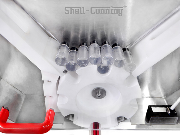 S610臥式圓瓶智能(néng)貼標機 S610臥式(shì)圓瓶智能(néng)貼標(biāo)機