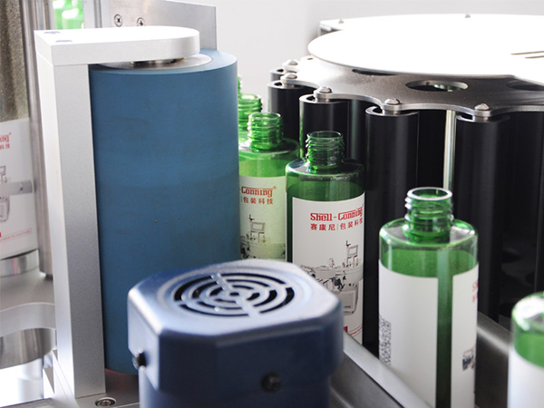 S322防爆雙星輪圓瓶智能貼標（biāo）機